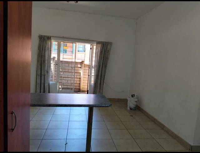 3 BEDROOM TOWNHOUSE FOR SALE IN ALBERTON NORTH